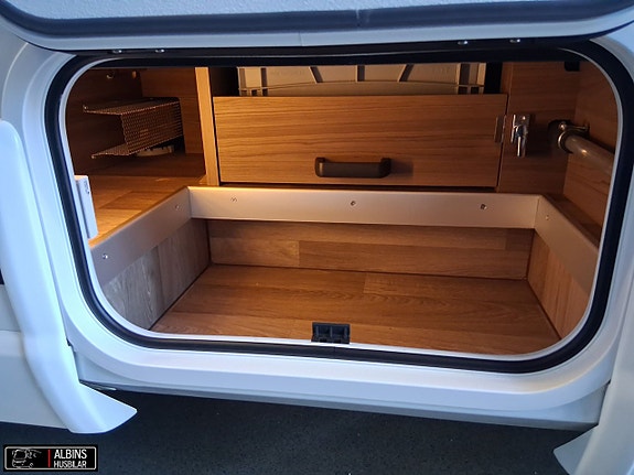 Kabe Imperial Travel Master I 860 LGB 11 of 21