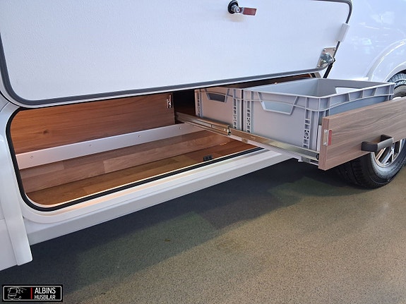 Kabe Imperial Travel Master I 860 LGB 8 of 21
