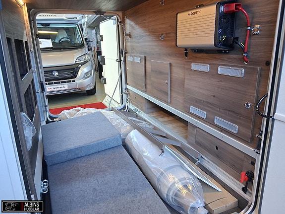 Kabe Imperial Travel Master I 860 LGB 10 of 21