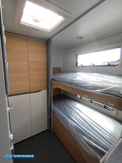 Adria Adora 573 PT*2-Vån.säng*AC på köpet* 5 of 12