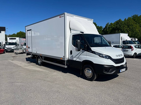 Iveco Daily 72C18 Skåpbil Aut Fullutrustad Lastvikt 3390 Kg 2 of 12