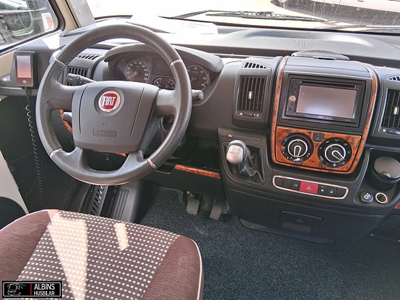 Dethleffs Globetrotter XL-I 7850 / ALDE / Automat / Luftfjädring 16 of 21