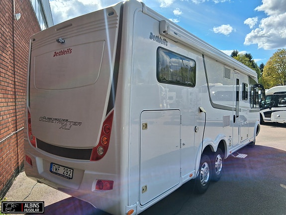 Dethleffs Globetrotter XL-I 7850 / ALDE / Automat / Luftfjädring 2 of 21