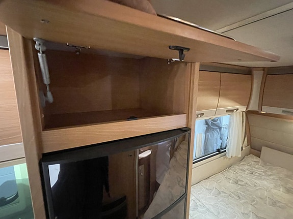 Knaus Südwind 500 FU Solcell Truma 1400kg totvikt 13 of 21