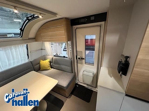 Adria Adora 613 UT (AC-bodel kampanj) 8 of 20