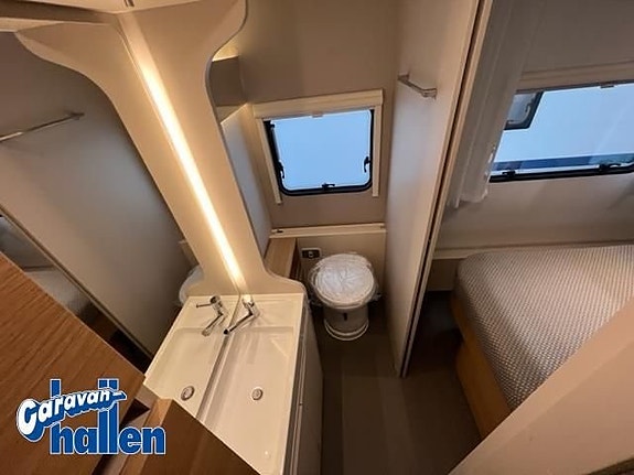 Adria Adora 613 UT (AC-bodel kampanj) 11 of 20