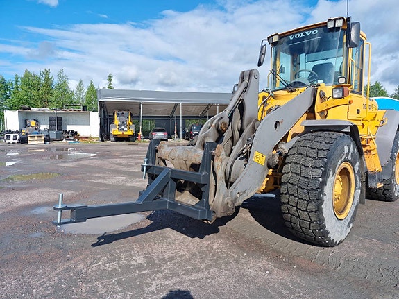 Vagnsdrag Trailerdrag Rangerkrok Kuldrag för lastmaskin