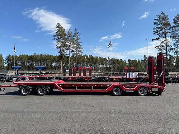 Hakarps - 38 tons maskinvagn med hjulfickor OMGÅENDE LEV 5 of 5
