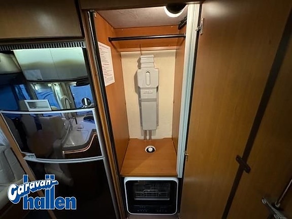 Niesmann Arto 69 PL 17 of 27