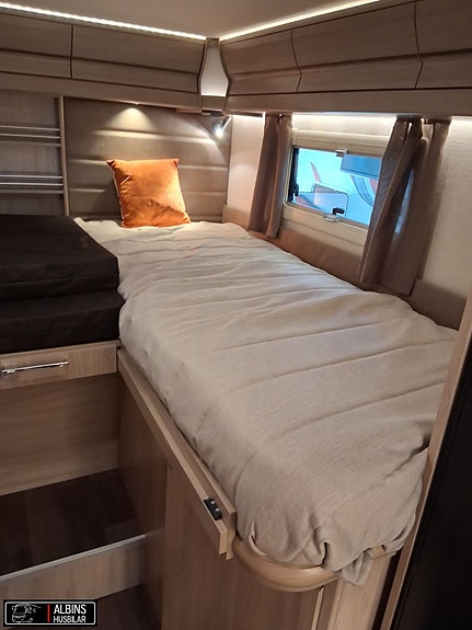 Kabe Travel Master Classic 740 LGB 21 of 21