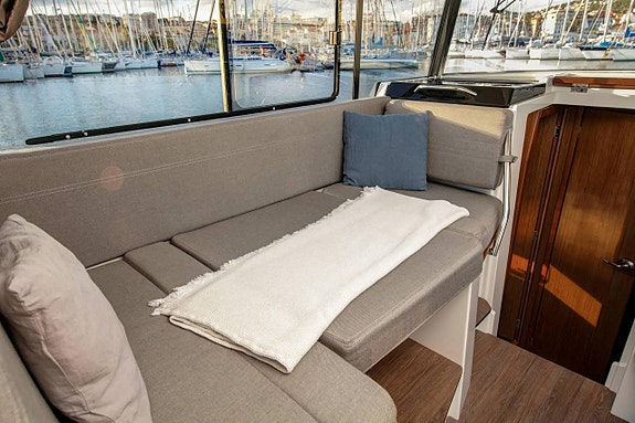 Jeanneau Merry Fisher 895 Sport OFFSHORE 2023 i lager 9 of 10
