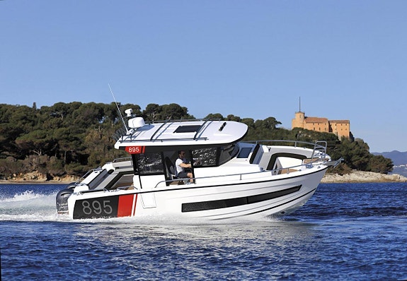 Jeanneau Merry Fisher 895 Sport OFFSHORE 2023 i lager 3 of 10