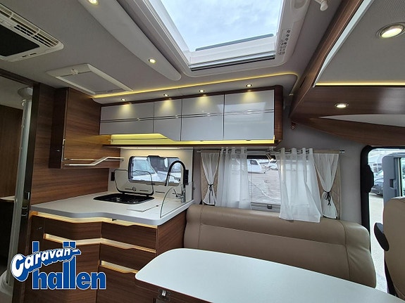 Premium Le Voyageur 8.5 CF 18 of 27