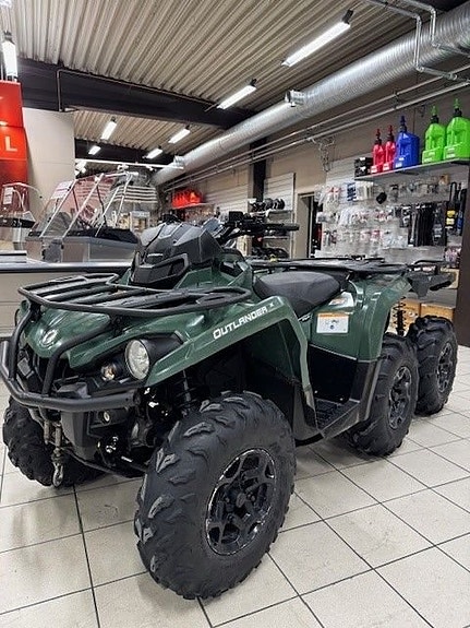 Can-Am Outlander 6x6