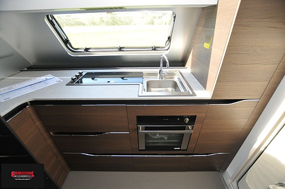 Adria Alpina 663 HT 9 of 11
