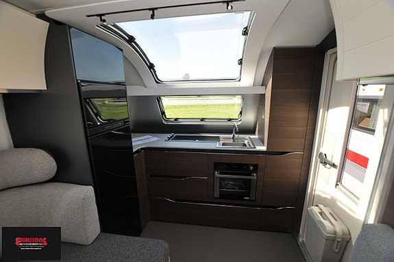 Adria Alpina 663 HT 8 of 11