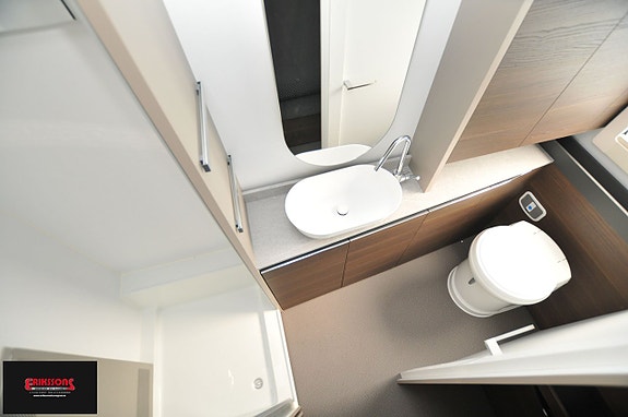 Adria Alpina 663 HT 6 of 11