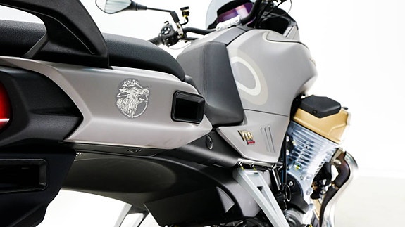Moto Guzzi V100 Mandello AVIAZIONE NAVALE 3,95% Ränta 5 of 6