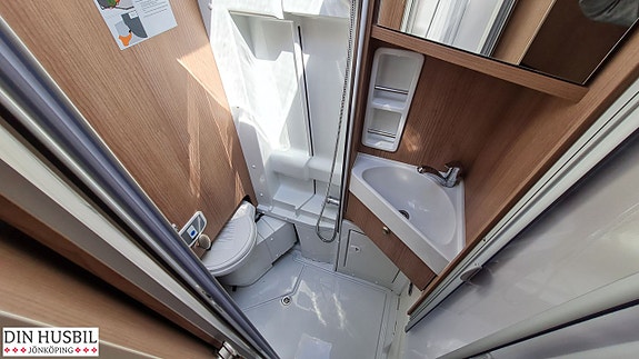 Carthago MALIBU VAN 640 GT 11 of 15