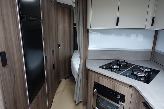 Kabe ROYAL 560 XL KS 6 of 21