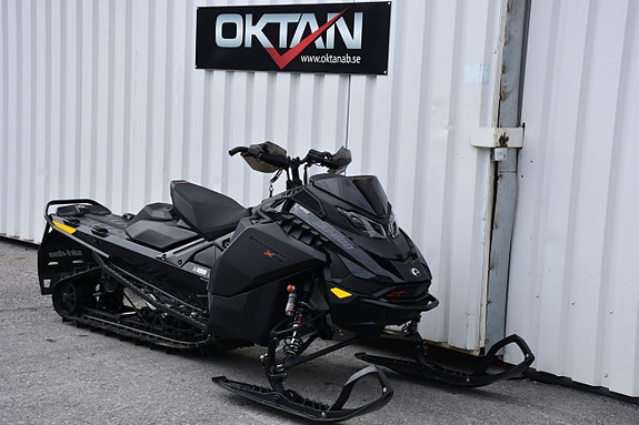 Ski-Doo Backcountry XRS 850E-TEC VÅR REA! 3.95% ränta