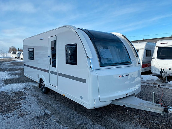 Adria ADORA 572 UT *AC & 30 camingnätter på köpet*