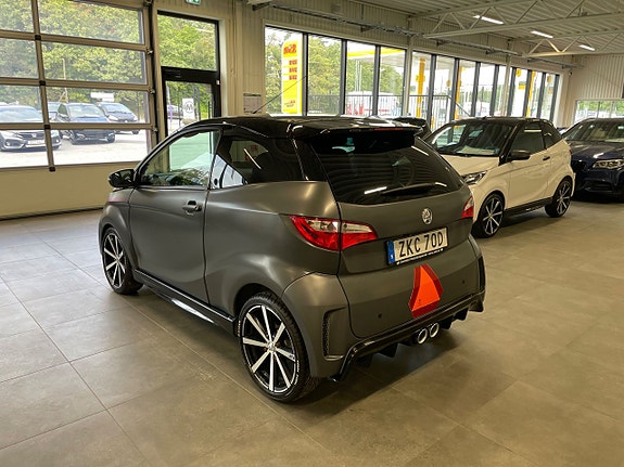 Aixam Coupe GTI Backkamera / Bluetooth / Baslåda / Nyservad 3 of 11