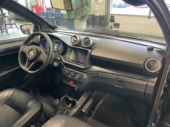 Aixam Coupe GTI Backkamera / Bluetooth / Baslåda / Nyservad 9 of 11