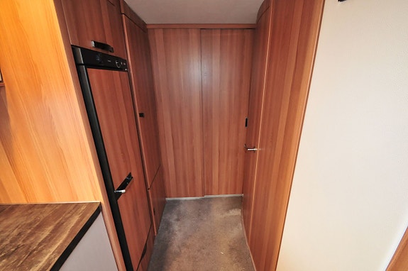 Knaus Vivaldi Finest Edition 685 DF ALDE QB 13 of 18