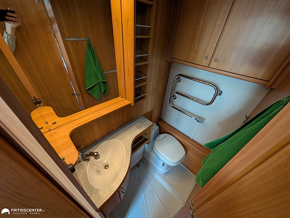 Polar 680 CTX *Bäddbar dinette / Alde 17 of 21