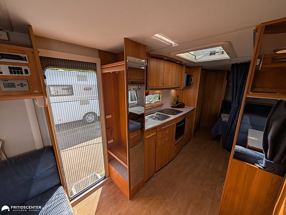 Polar 680 CTX *Bäddbar dinette / Alde 7 of 21