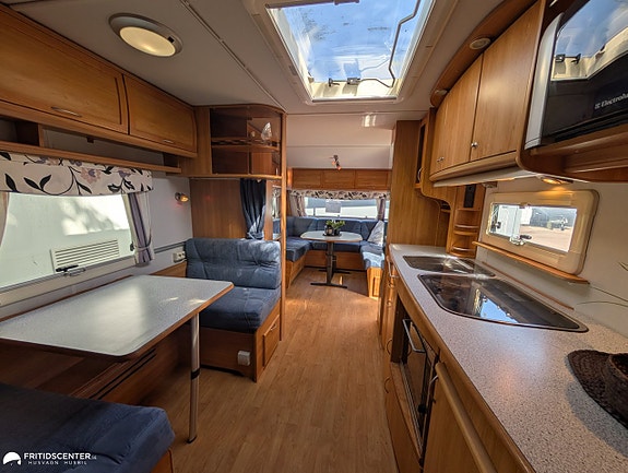 Polar 680 CTX *Bäddbar dinette / Alde 19 of 21