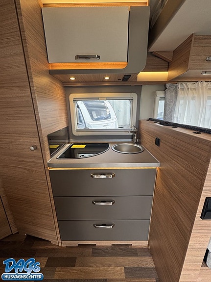 Weinsberg CaraSuite 650 MF 9 of 16