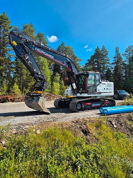 Hidromek HMK 230 LC , UTHYRES