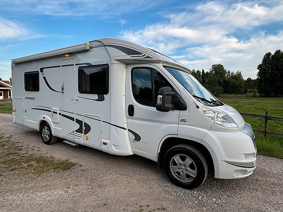 Weinsberg Ti 700 MXH