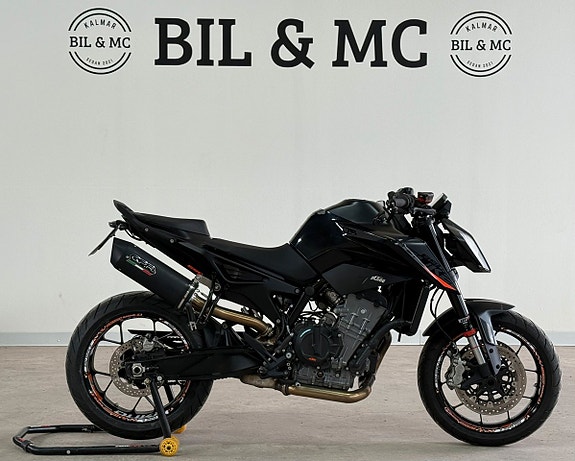 KTM 890 Duke låga mil -Quicksh G.P.R 0kr insats