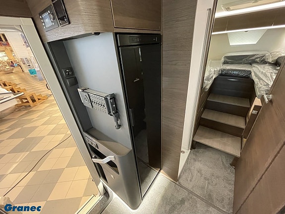 Adria Coral Supreme MB 670 DL - MB 170HP, Automat, ALDE 15 of 21
