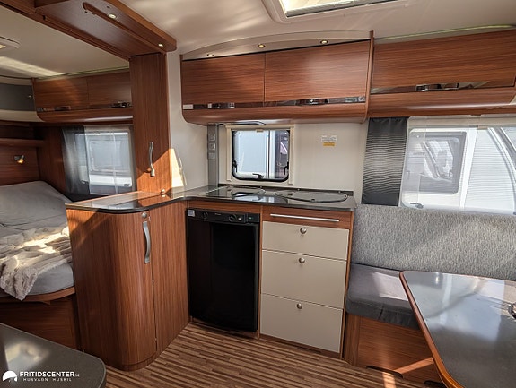 Adria ADORA 512 UP *ALDE / Dubbelbädd / Lättkörd 10 of 21