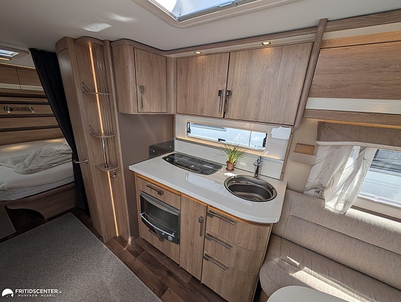 Kabe SAFIR 600 GLE KS *Stor dubbelbädd B5 / Hög komfort 7 of 21