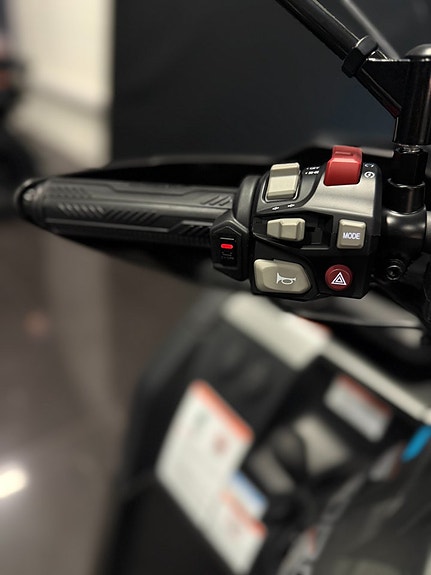 CFMOTO 625L 5 års Garanti,Korg + Ruta på köpet. 9 of 15