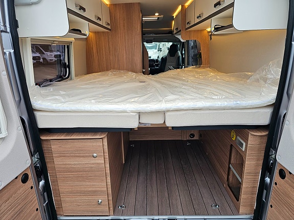 Weinsberg CaraBus EDITION (FIRE) 600 ME Långbäddar Automat TRUMA 6D+E 18 of 25