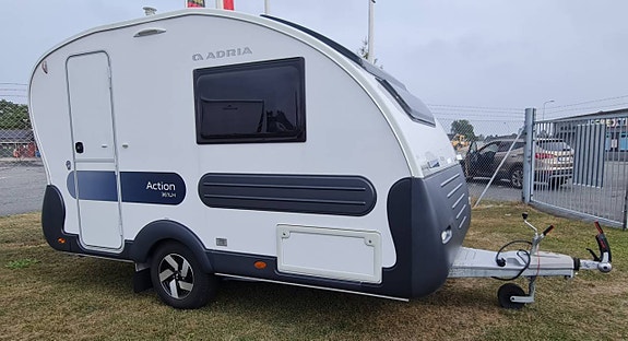 Adria Action 361 LH med Soltak, Cykelställ, mm -2022
