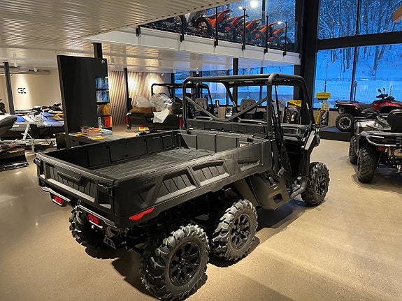 Can-Am Traxter 6x6 DPS HD10 3 of 5