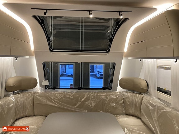 Adria Alpina 663 UK Barnkammare *Adria Kampanj AC på köpet* . 5 of 18