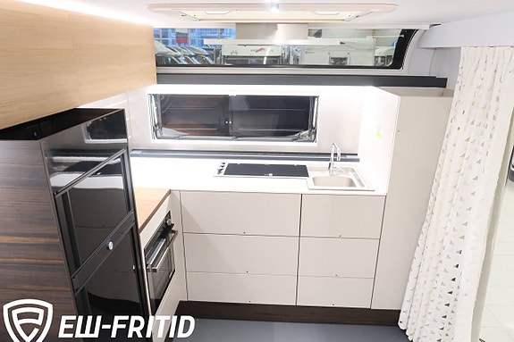 Adria Astella 704 HP (ALDE+Ugn+Cityvatten+KOLLA IN) 15 of 25