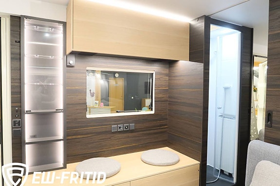 Adria Astella 704 HP (ALDE+Ugn+Cityvatten+KOLLA IN) 19 of 25