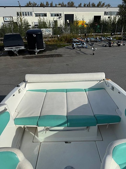 Jeanneau Leader 705 + Mercruiser 4,3L (-99) 4 of 12