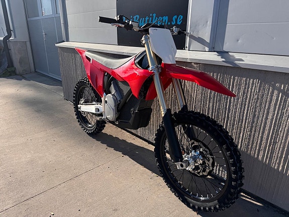 Stark Varg MX 1.2  80hk 2 of 7