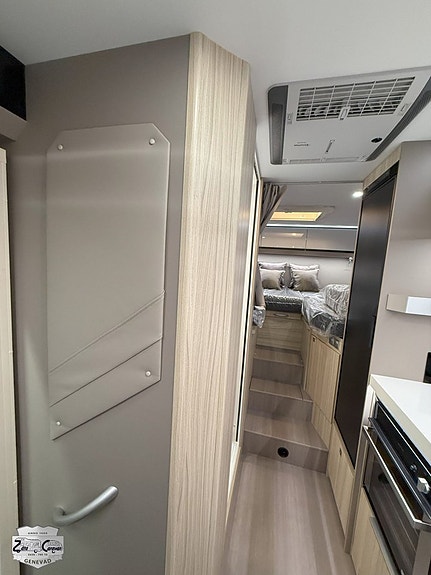 Adria COMPACT SUPREME DL AC-149L kyl m.m. 13 of 16