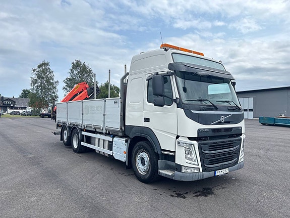 Volvo FM 330 Brädgårdsbil Palfinger kran 7 of 12